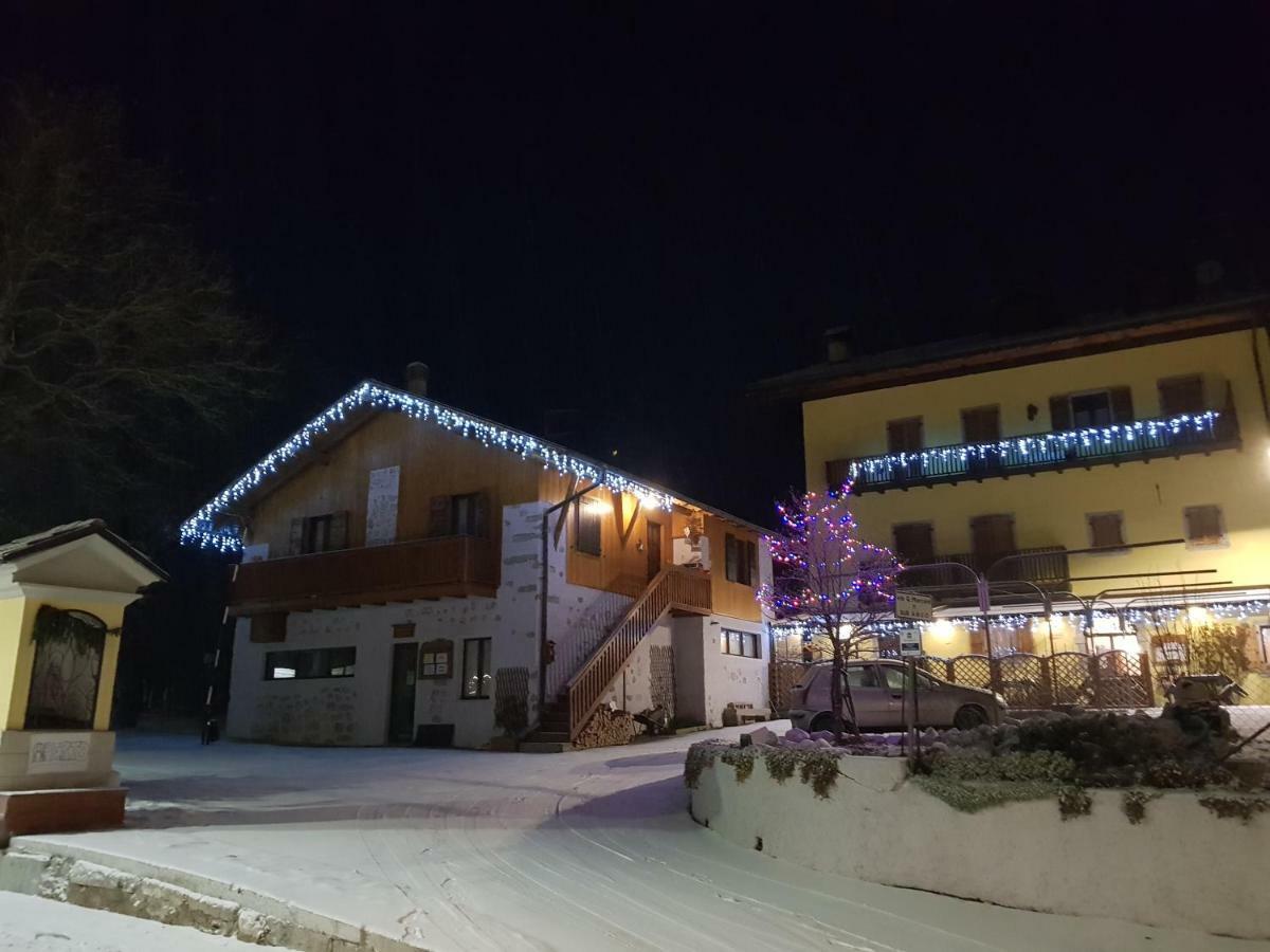 Albergo Casavecchia Tiarno di Sopra Exterior foto